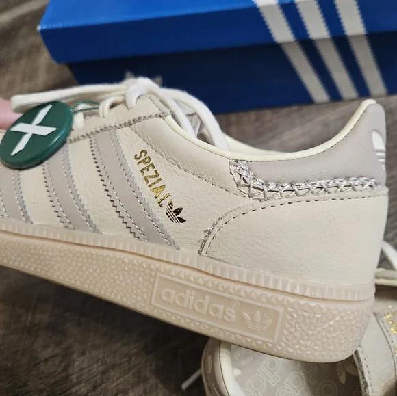 Adidas Spezial Cream Sneakers - Picture 3 of 5
